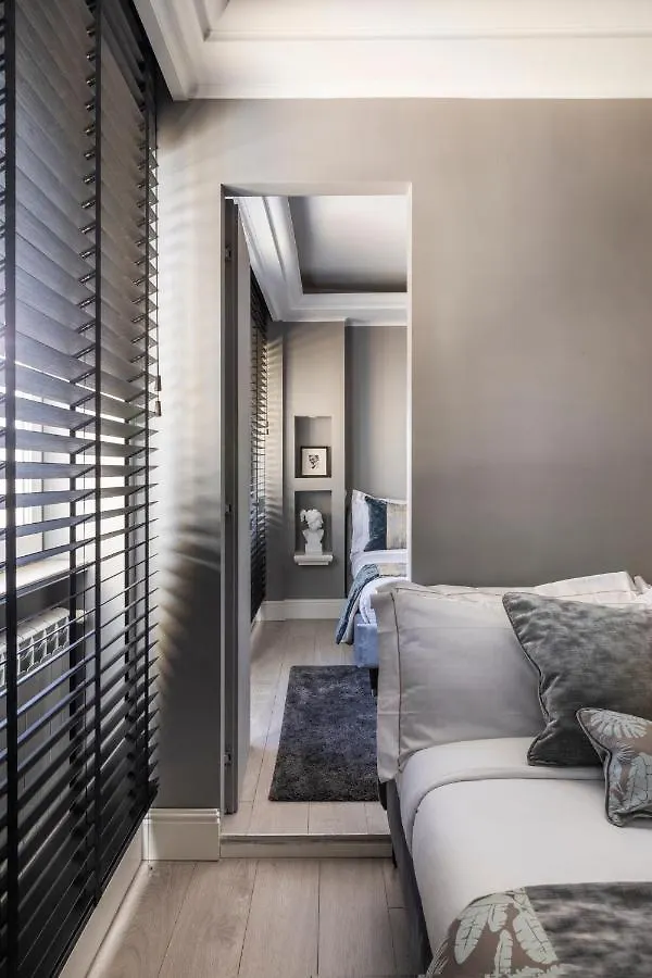 Naman Hotellerie - Spagna Rome Guest house