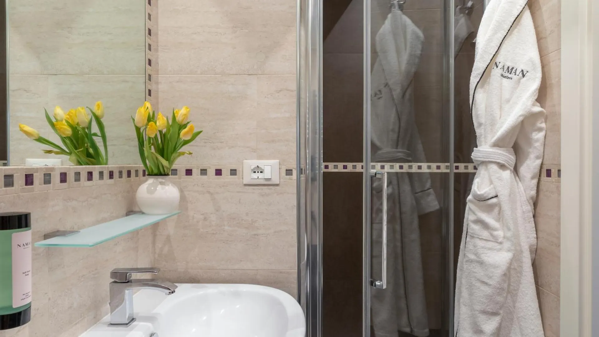 Guest house Naman Hotellerie - Spagna Rome